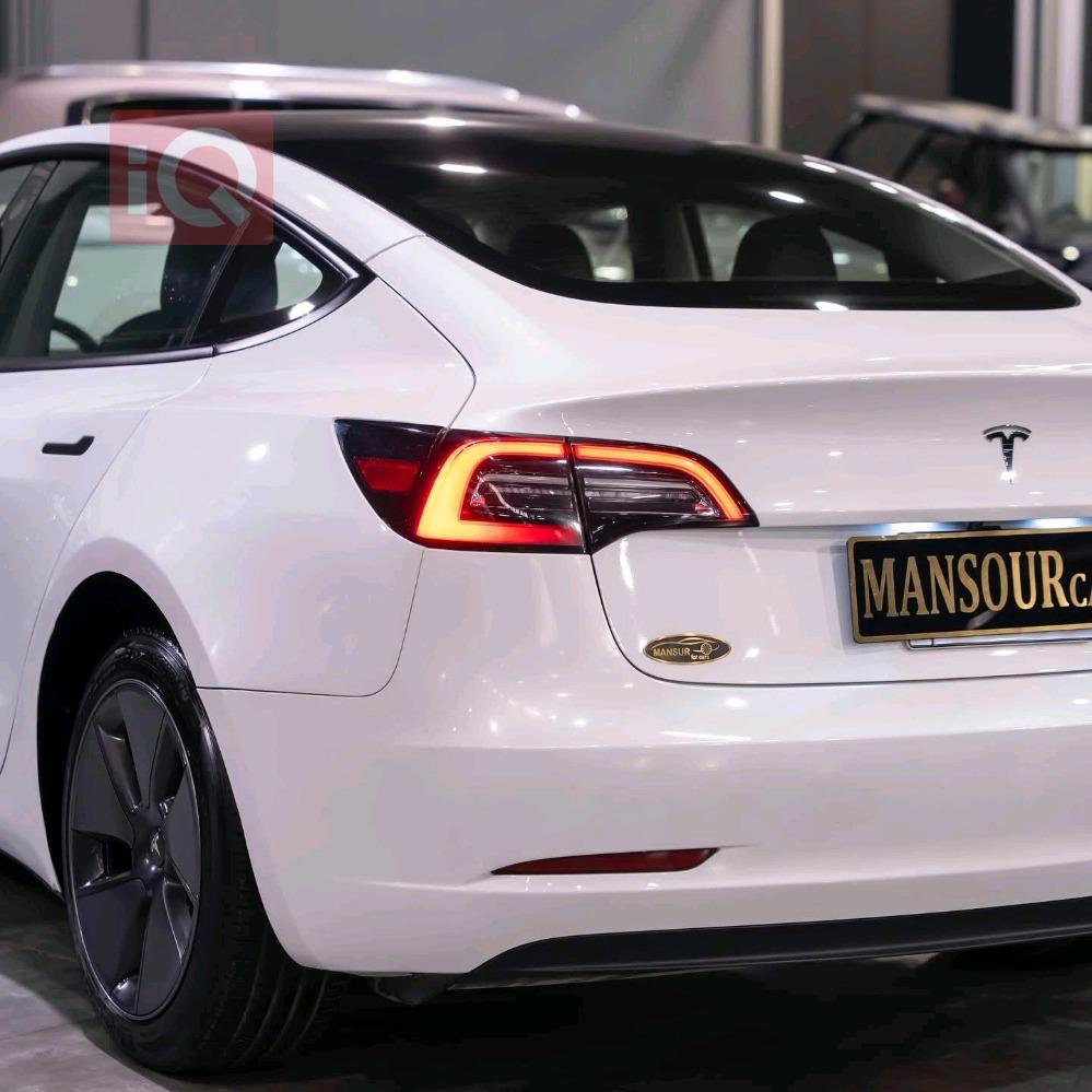 تسلا موديل 3